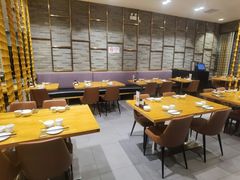 -乐忻皇朝(上海中心大厦店)
