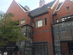 -钟书阁(松江泰晤士小镇店)