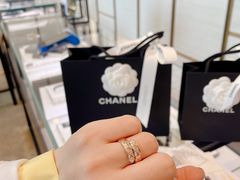 -Chanel(德基广场店)