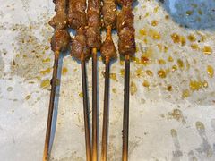 -小两口锦州烧烤·脆皮油边(依云北郡店)
