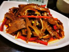 -湘潭九龙鱼头店(城南西路店)