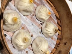 蟹粉小笼包-绿波廊(豫园店)
