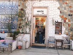 门面-Vanilla Specialty Coffee(八大关店)