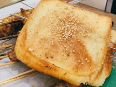 炼乳面包-宝记烧烤·碳锅羊肉·羊蝎子火锅·夜食社(文体路创始店)