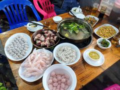 -章记正宗南岗鱼蛋火锅