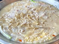-老来福·非遗酸汤兔(凯旋路店)