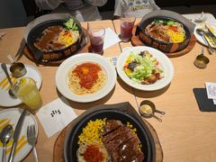 -菲滋意式餐厅(富阳东方茂店)