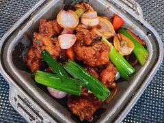 -月枫江南小馆(绿地缤纷广场店)