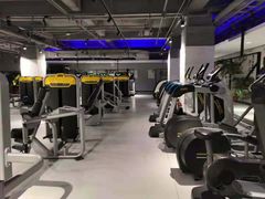 -格易美游泳馆健身房(新昆仑店)