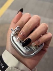 -爱纶美·美甲美睫半永久