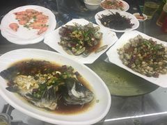 -阳光海鲜大排档
