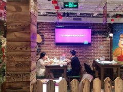 大堂-三个大叔烤羊肉串·炭炉砂锅菜(西三旗店)