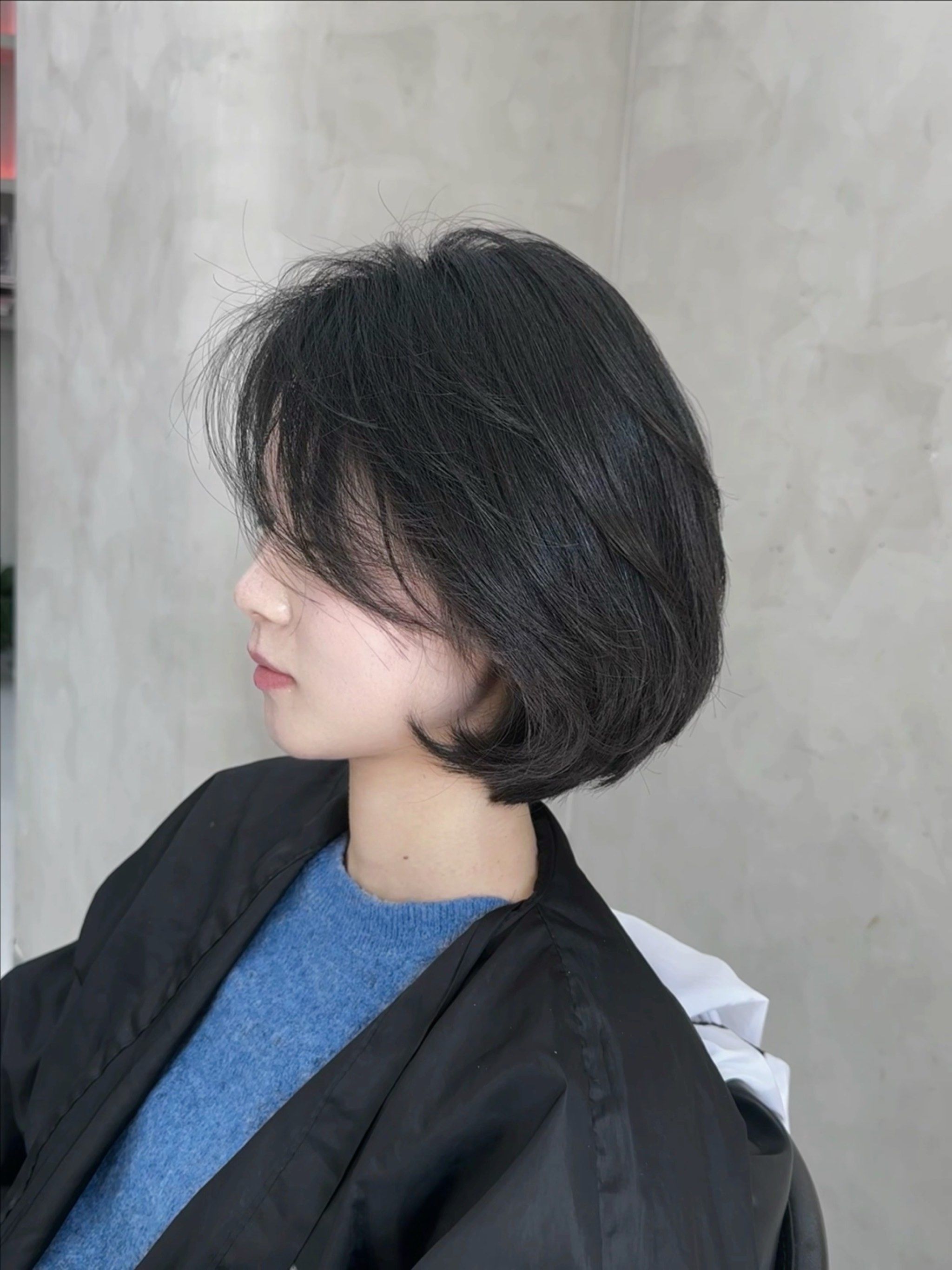 少女感短发 减龄又有点小性感