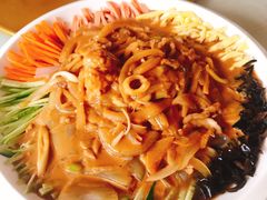 -喜乐餐厅•灯笼虾球首创者•本地小海鲜(二马路店)