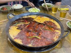 -正南齊北重庆老火锅(光华村直营店)