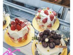 -花花卷卷·鲜食蛋糕(静安久光百货店)