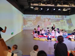 -小鸡哆哆故事屋·儿童乐园(嘉里城店)