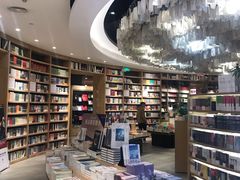 -覔书店(壹方城店)