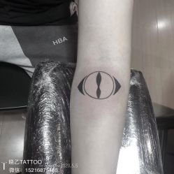 -晓乙刺青TATTOO