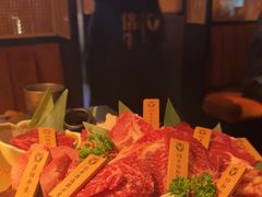 -铭牛烧肉·和牛海鲜自助(高新月牙湖店)