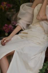 -艾米丽婚纱礼服