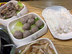 -夜牛潮汕鲜牛肉火锅店(翻身店)