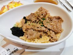 -香港新发烧腊茶餐厅(水围店)