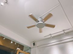 -Cafe on warm(丹霞店)