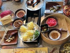 -破瓦寒窑·地摊烤羊排