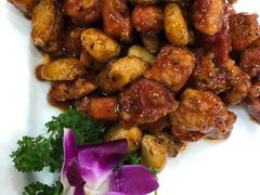 黑蒜仔牛肉粒-锦州御烧烤·金盛福酒楼(天津总店)