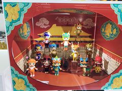 -泡泡玛特POPMART(侨福芳草地店)