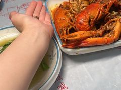 -三妹小龙虾·黄油蟹(华侨城总店)