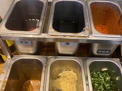 -成都你六姐·牛肉冒菜(上海环宇荟店)