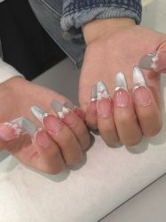 -尤米一站式美甲美睫