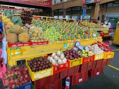 -三亚新鸿港水果一级批发市场