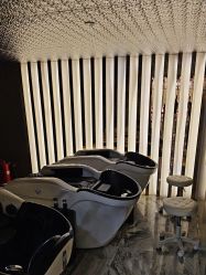 -安蒂护肤造型