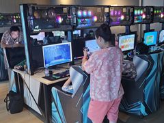 -涨巢·潮玩水疗局