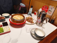 -梅利汴京烤鸭•开封豫菜地标店(东司门店)