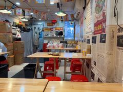 -柳州肥姨妈大骨螺蛳粉(东靖路店)