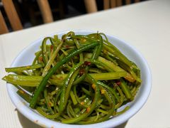 -罗霸蛮老岳阳大排档·鲜货烧烤·土吊子煨砂锅烧菜