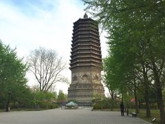 -玲珑塔公园