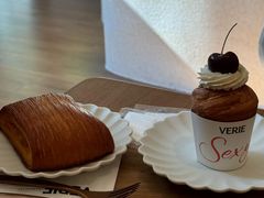 -VERIE BAKEHOUSE