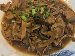-缘来聚·徽菜名店(黄山宏村店)
