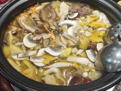 -菌之家·专业纯野生菌火锅·特色炒菌