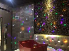 -加州红歌声宴KTV(白石洲店)
