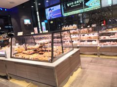 -巴黎贝甜(大宁国际商业广场店)