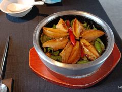 螺丝辣椒炒鲍鱼-鲁采LU STYLE(新天地店)