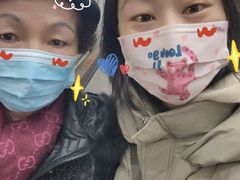 -美式眼镜·授权蔡司.依视路.尼康.豪雅.明月(人民广场店)