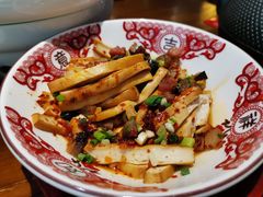 腊肉丁蒸香干-火宫殿·湘菜小吃·商务宴请·生日聚会(东塘店)