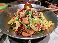 -渔语鱼新川菜Bistro(万象天地店)